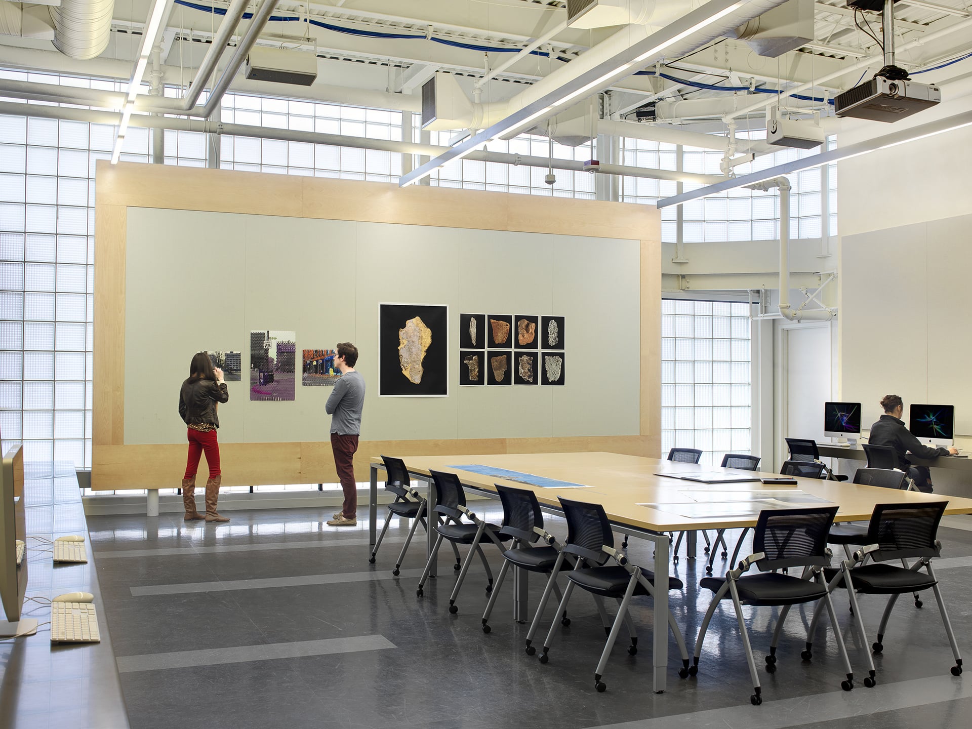 interior of southern illinois university art and design photo studio renovation by trivers architects