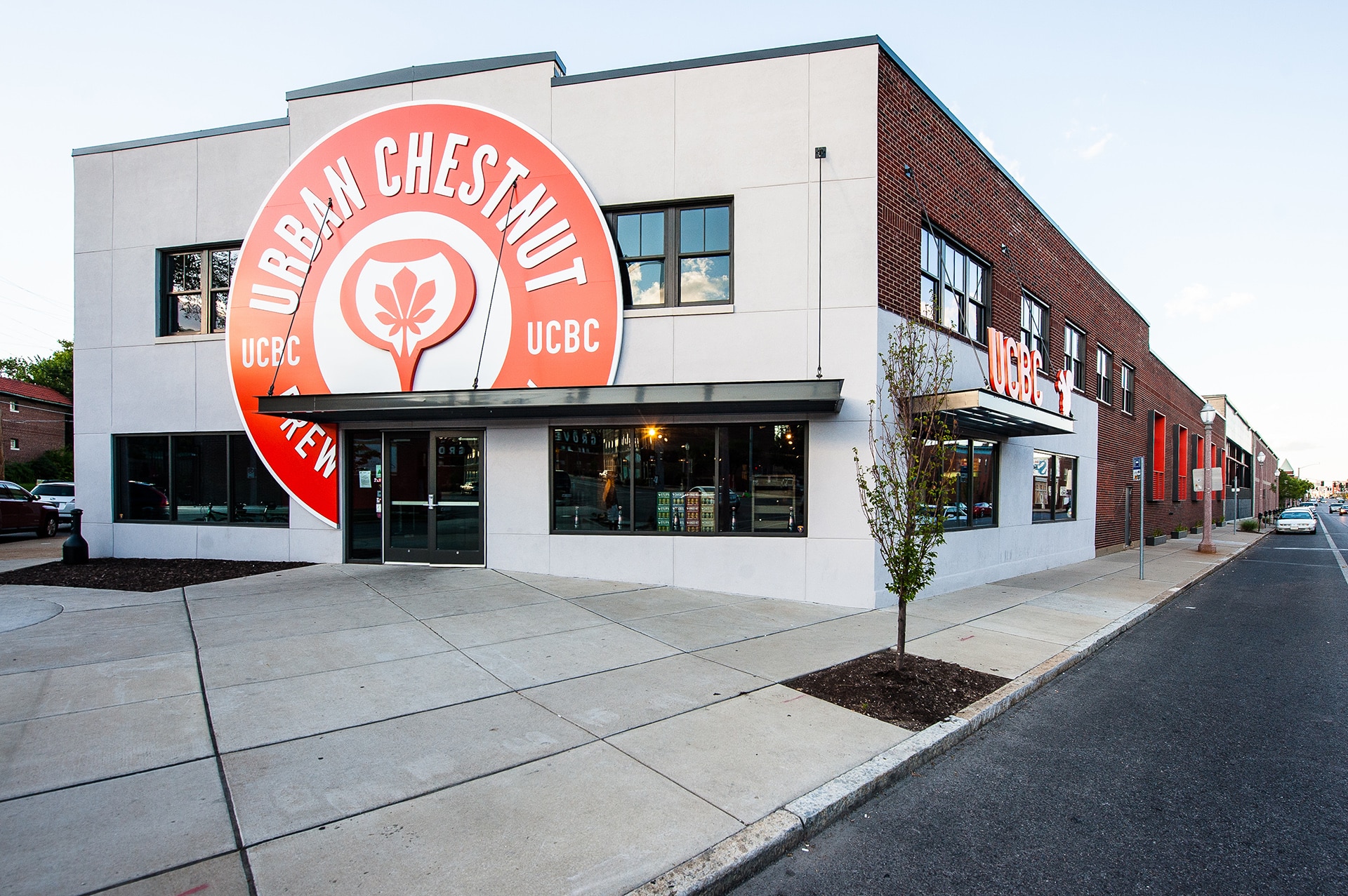 exterior of urban chestnut building designed by trivers architectural firm in st. louis