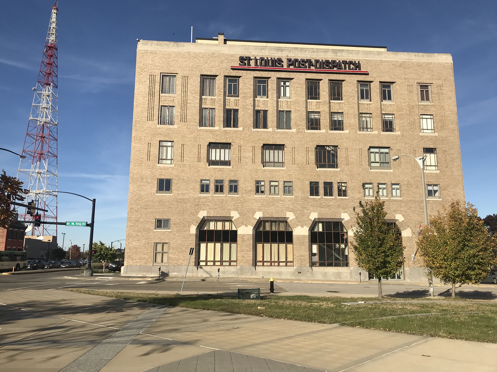 St. Louis Post Dispatch Building - Trivers