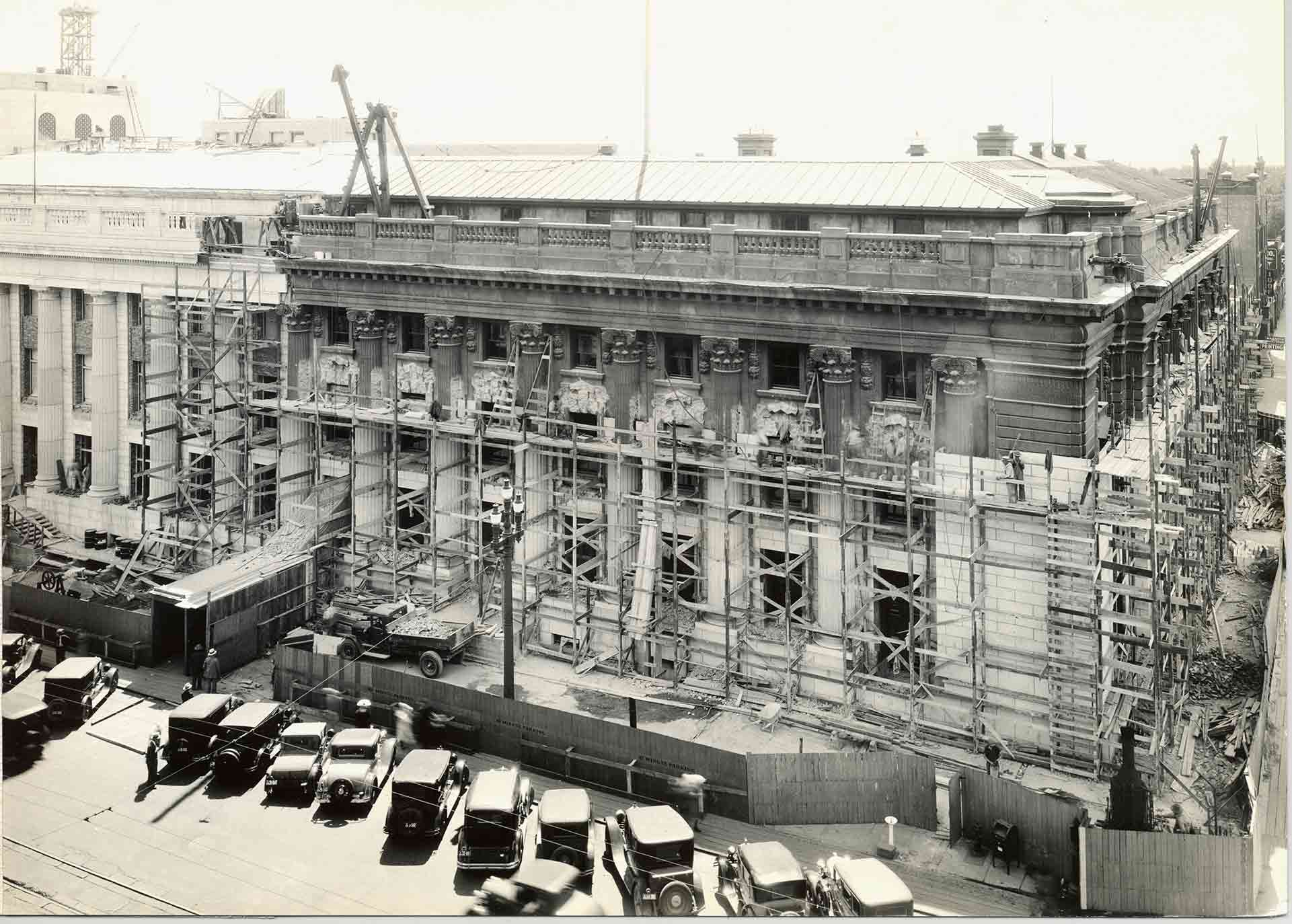 1932 June 1 granite veneer replacement of Frank E. Moss U.S. Courthouse building